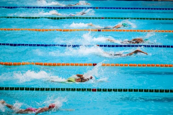 freestyle swimming competition